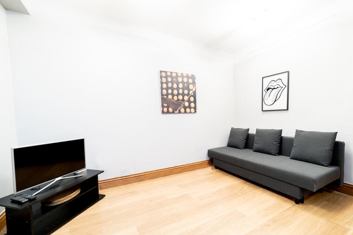 London Studio Apartment Bagian luar foto