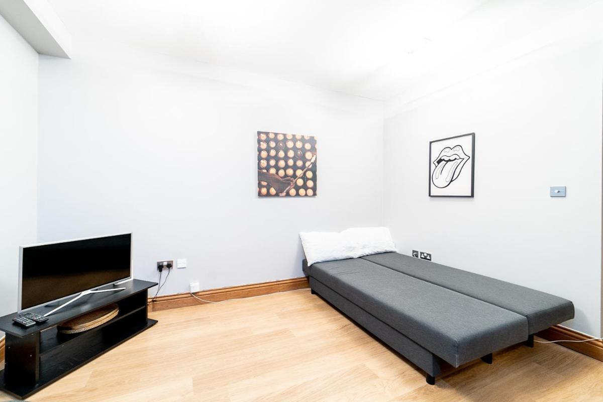 London Studio Apartment Bagian luar foto